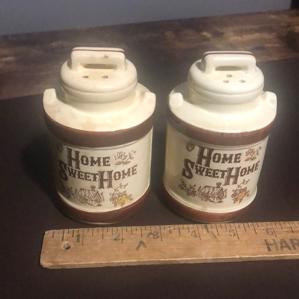 Vintage Home Sweet Home Salt & Pepper Pottery Shakers.